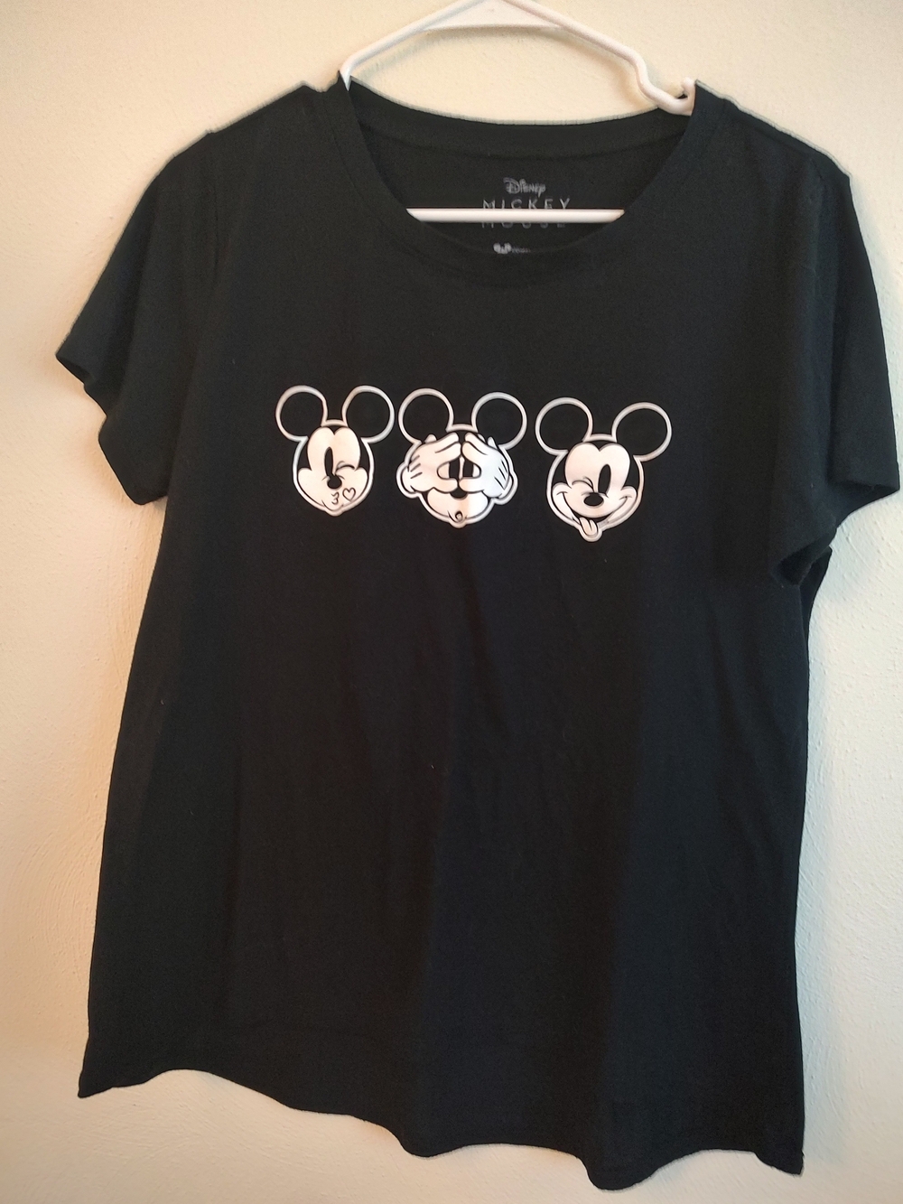 Disney Mickey Mouse Graphic Tee Black Size XL Three Faces Expressions T-Shirt